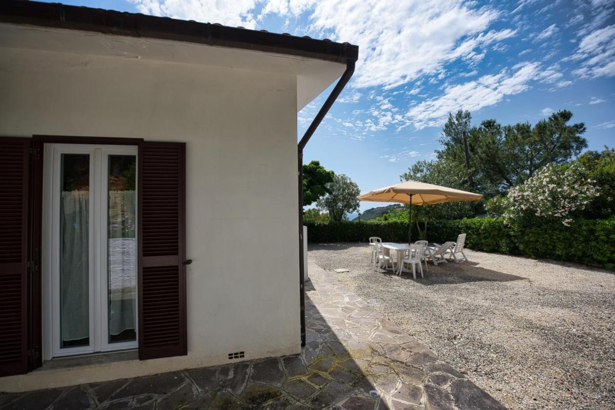 Alloggi Del Mirto A Morcone - Goelba Capoliveri  Exteriér fotografie